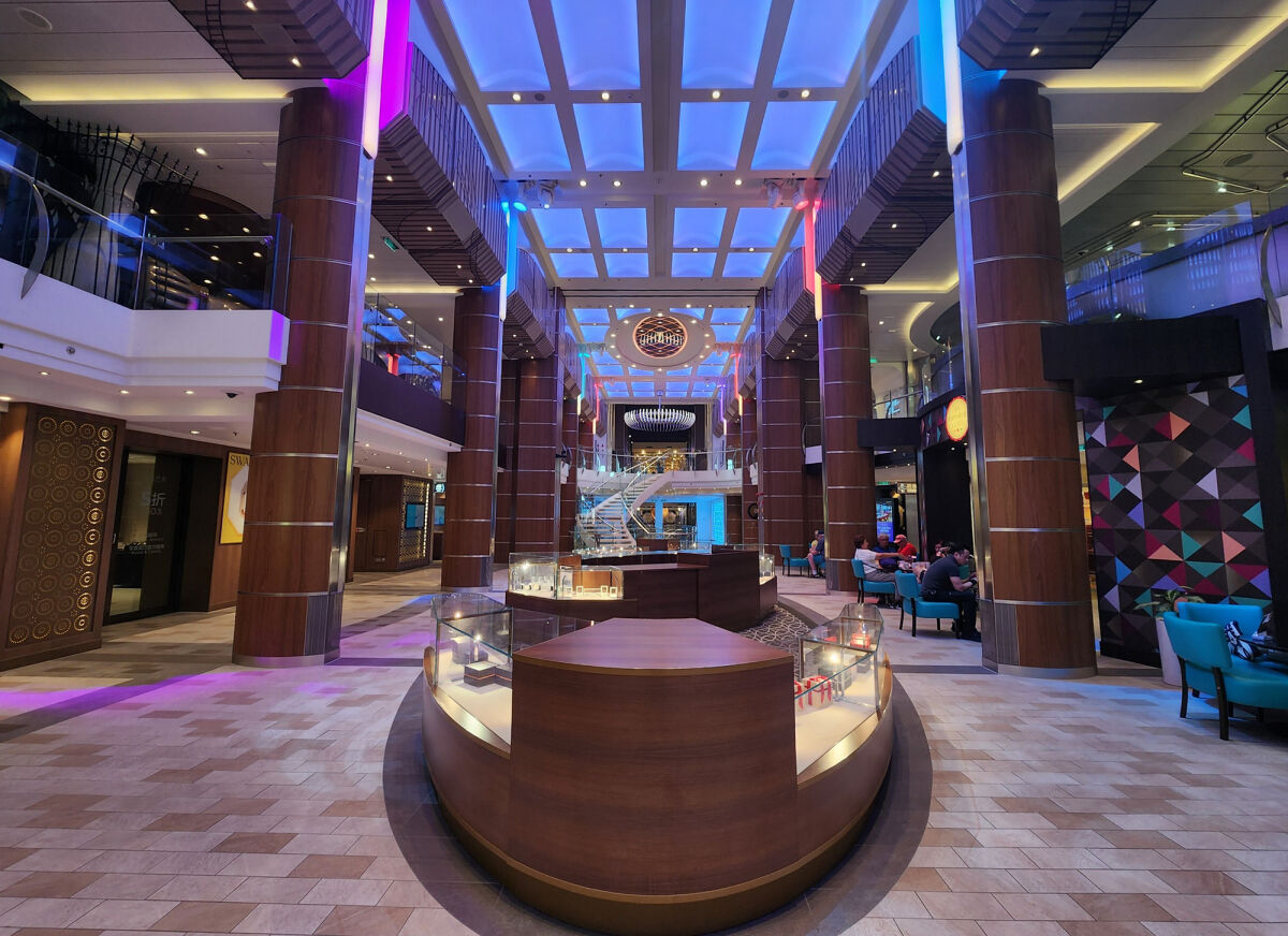 Tàu du lịch Spectrum of the Seas