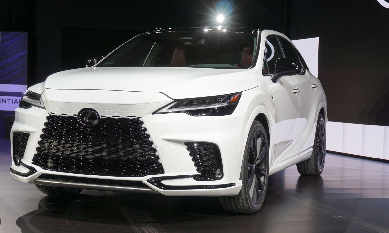 Lexus RX500 thế hệ mới