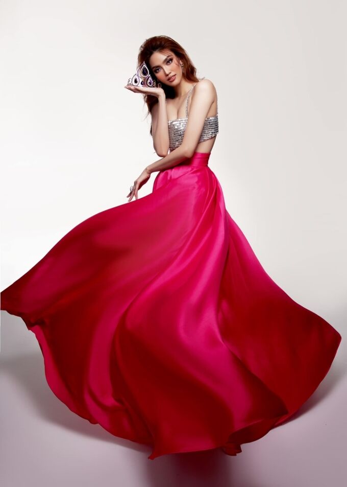 Sieu-mau-Lan-Khue-23-7346-1677558844.jpg?w=680&h=0&q=100&dpr=1&fit=crop&s=eO_ZLPPvxDgHAb-llASRvw