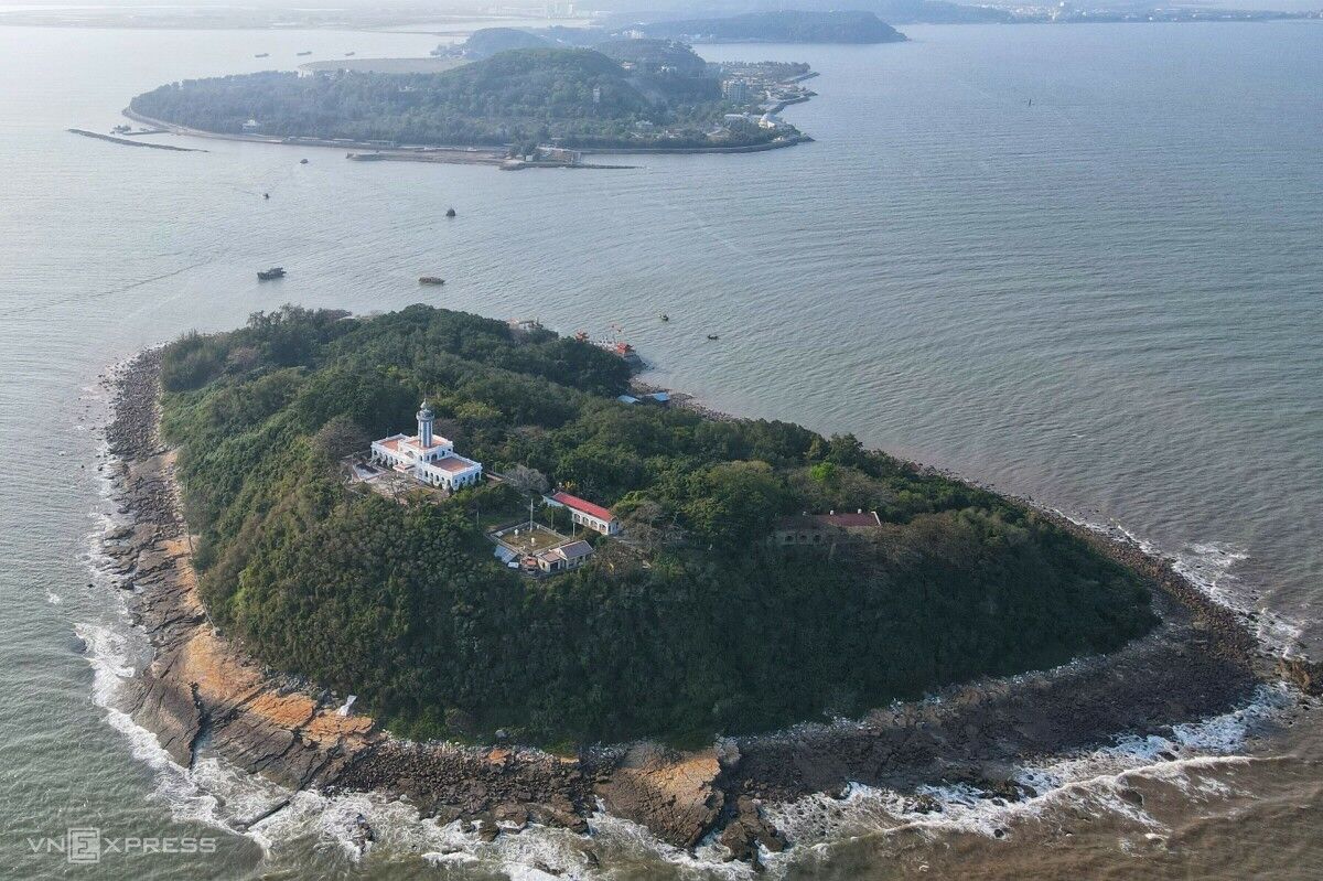 đảo Hòn Dấu