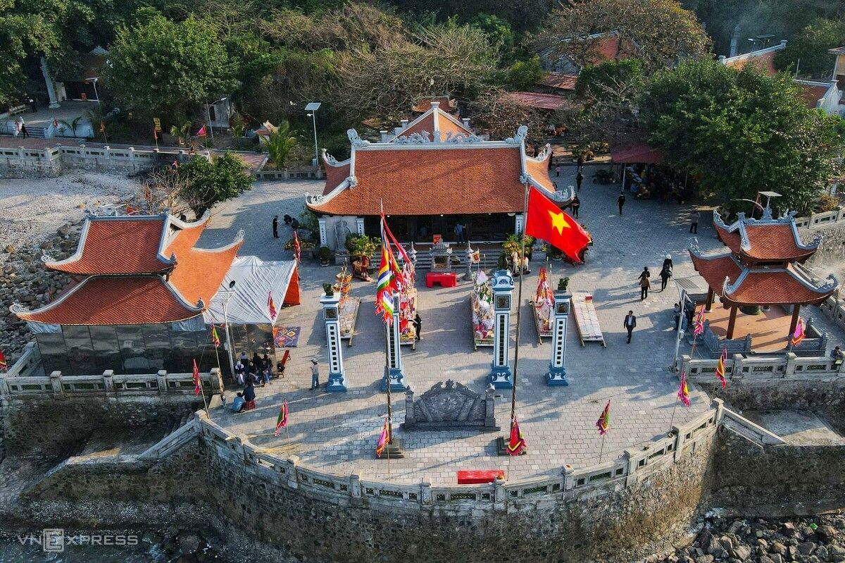đảo Hòn Dấu