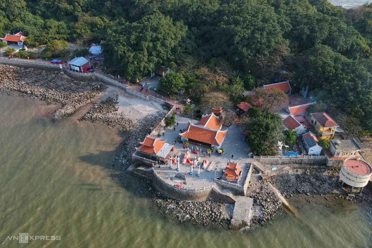 đảo Hòn Dấu