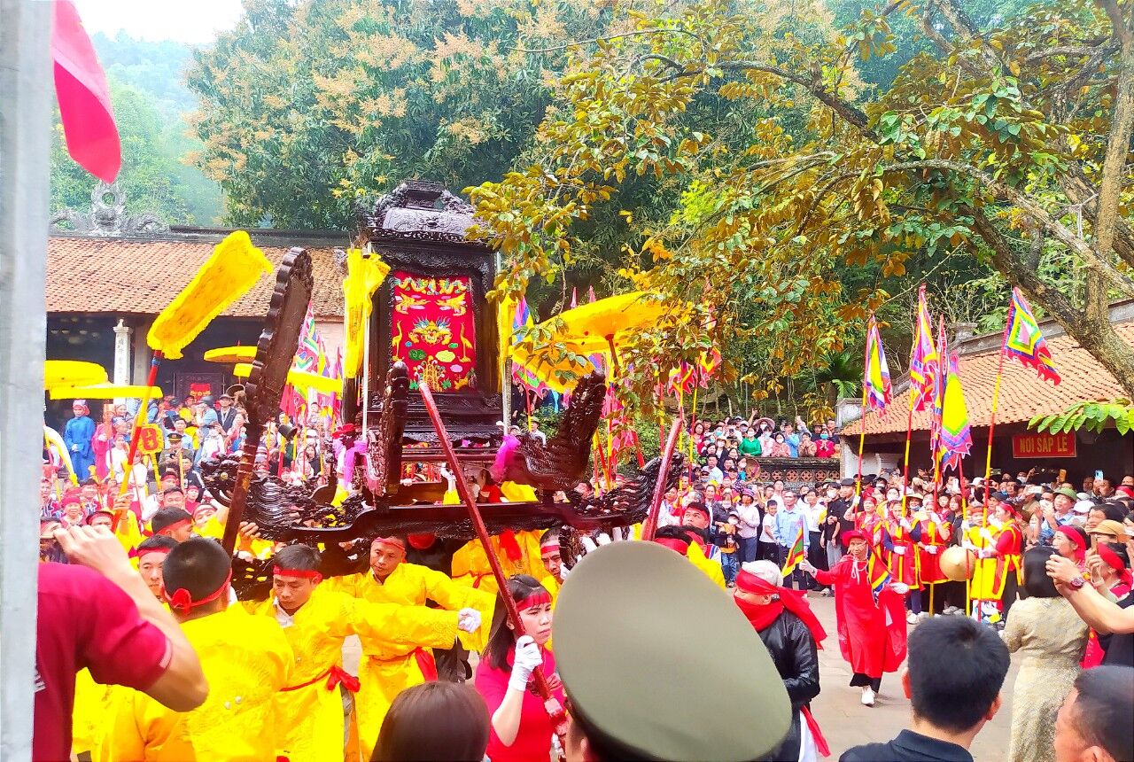 Lễ hội Đền Bà Triệu