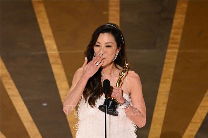 Dương Tử Quỳnh đoạt giải Oscar