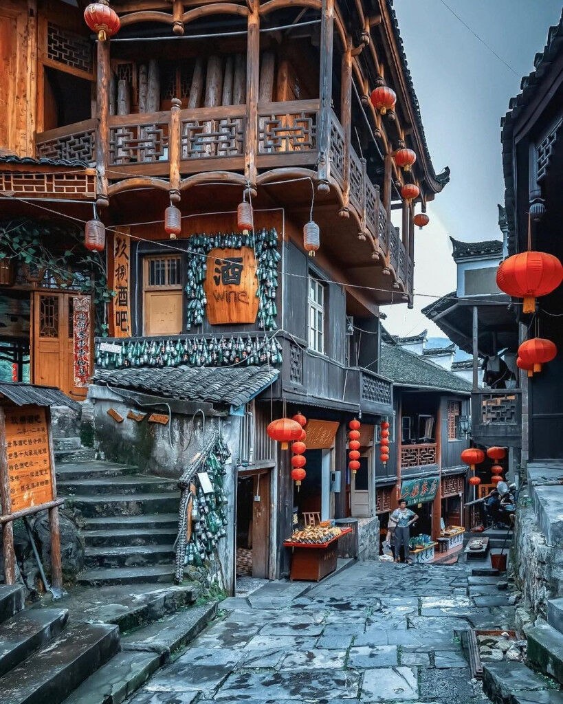 Những dãy phố cổ. Ảnh; @hichinatravel