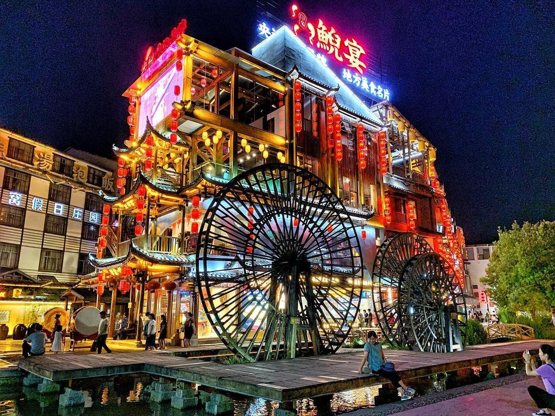 Tour Phượng Hoàng Cổ Trấn 2023