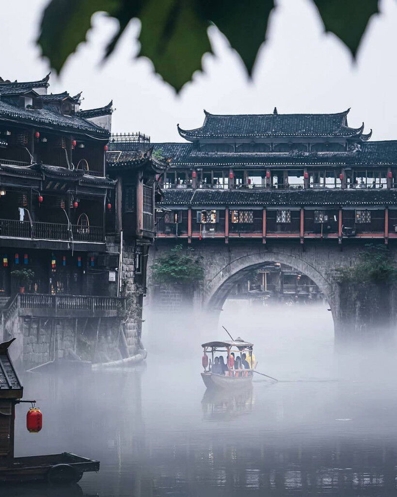Tour Phượng Hoàng Cổ Trấn 2023