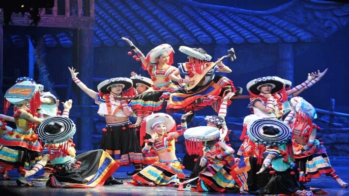 Tour Phượng Hoàng Cổ Trấn 2023