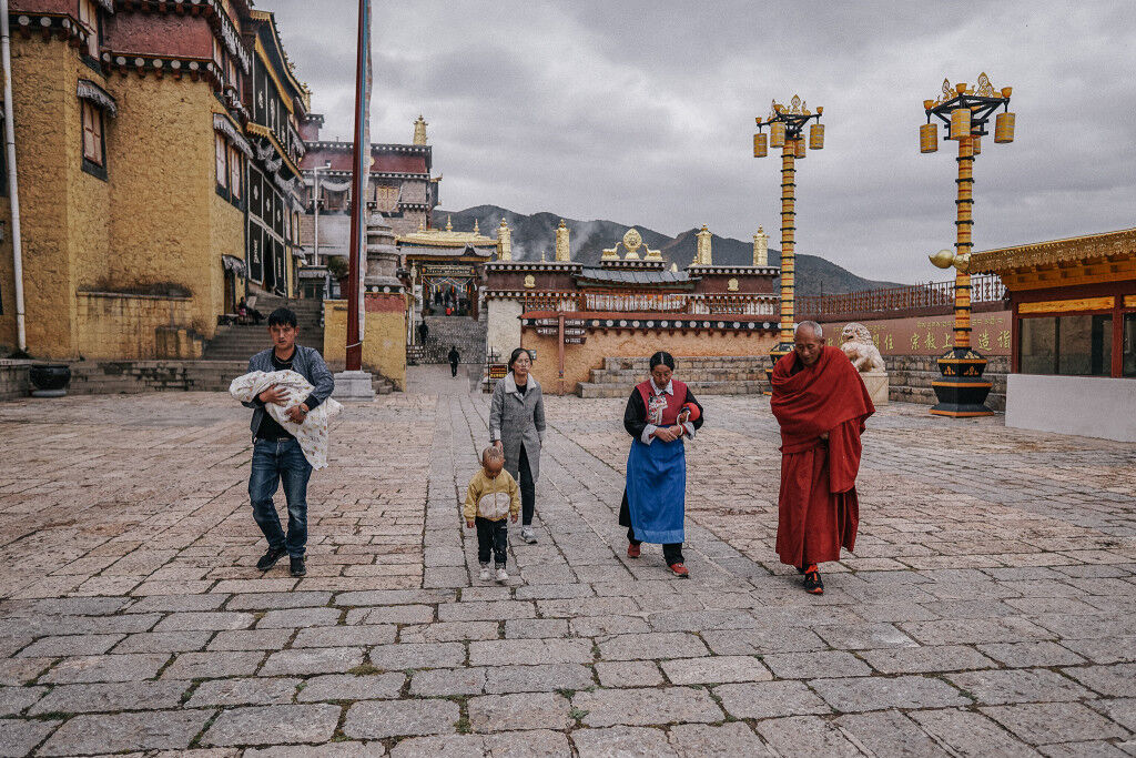 Tu -viện- Songzanlinsi-ivivu-3