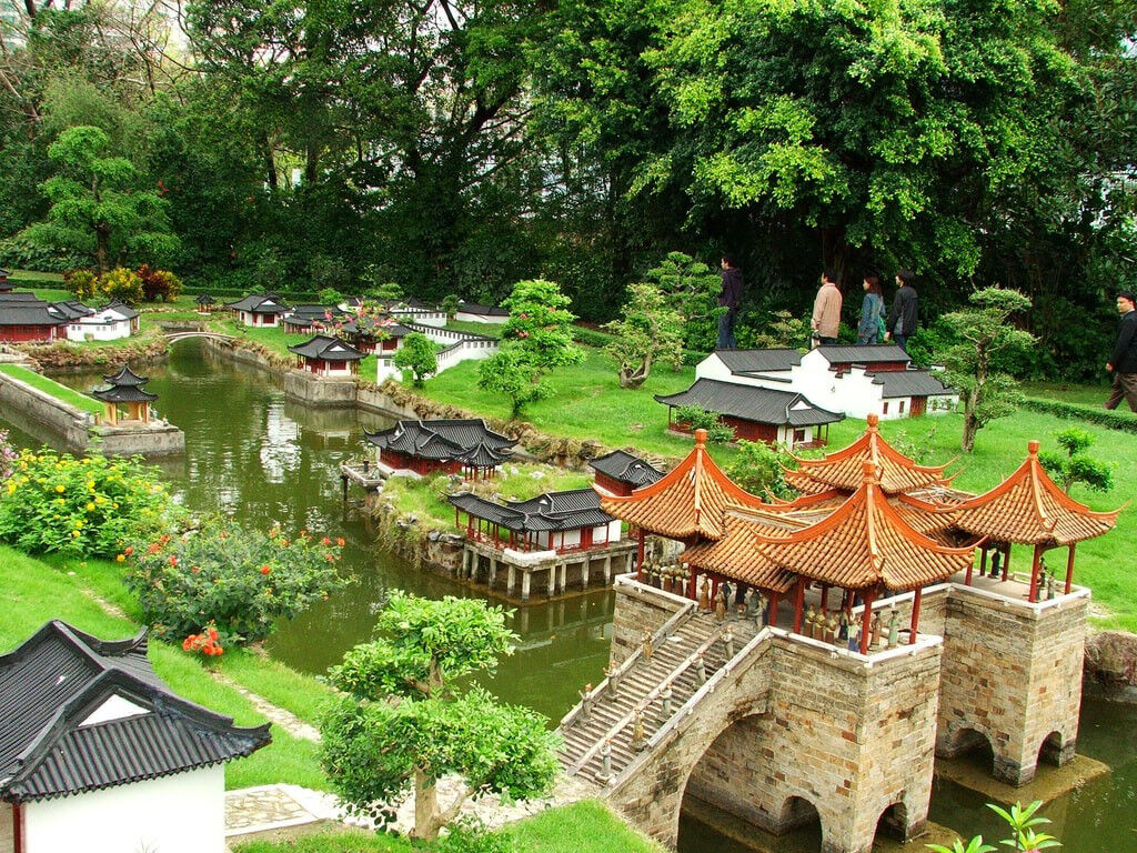Trung Hoa Cẩm Tú ivivu 1