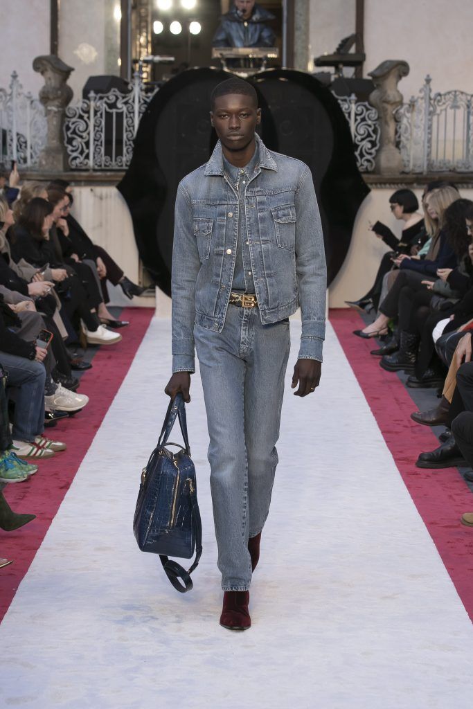 BALLY_025_FW23-683x1024.jpg