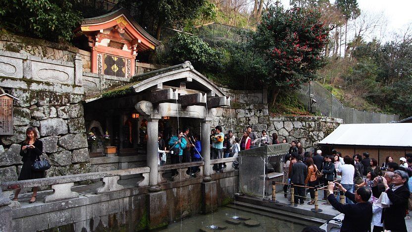 Đền Kiyomizu ivivu 3