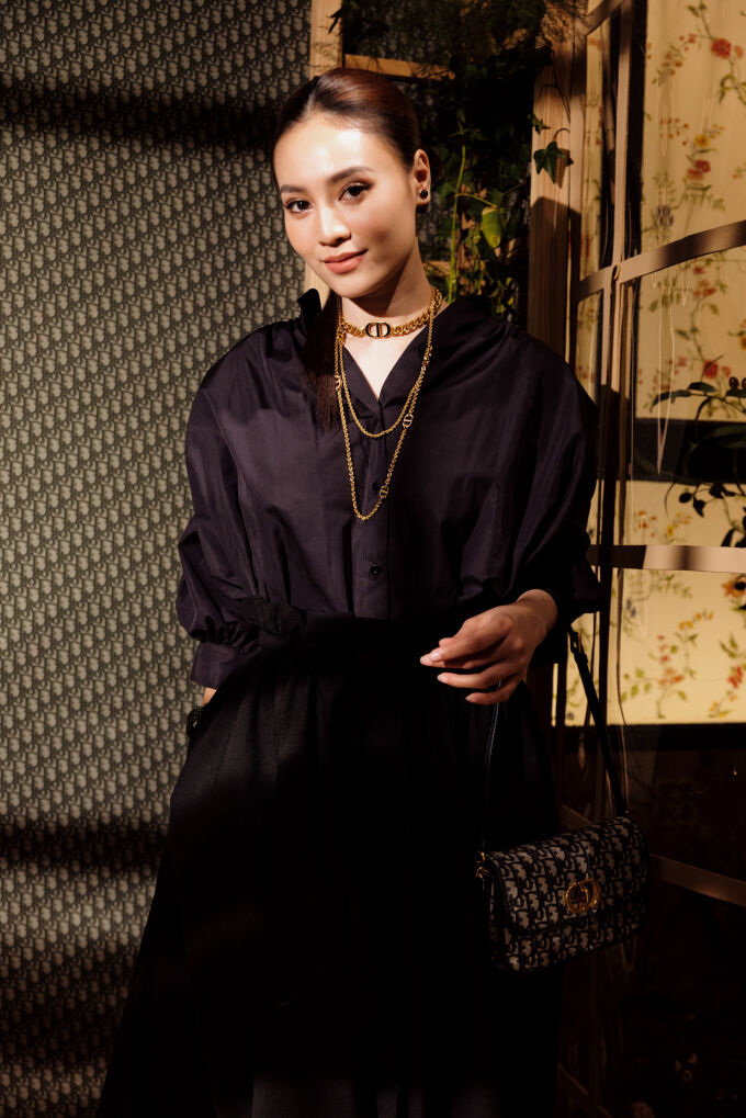 Lan Ngọc tại showroom Dior