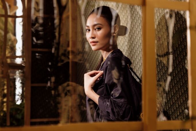 Lan Ngọc tại showroom Dior
