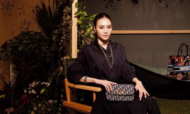 Lan Ngọc tại showroom Dior 