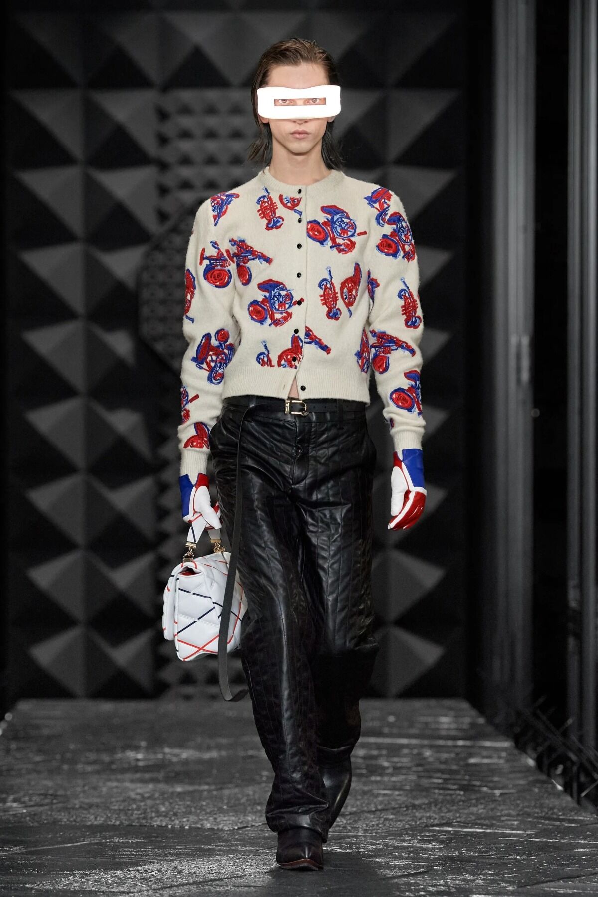 Louis Vuitton Thu Đông 2023