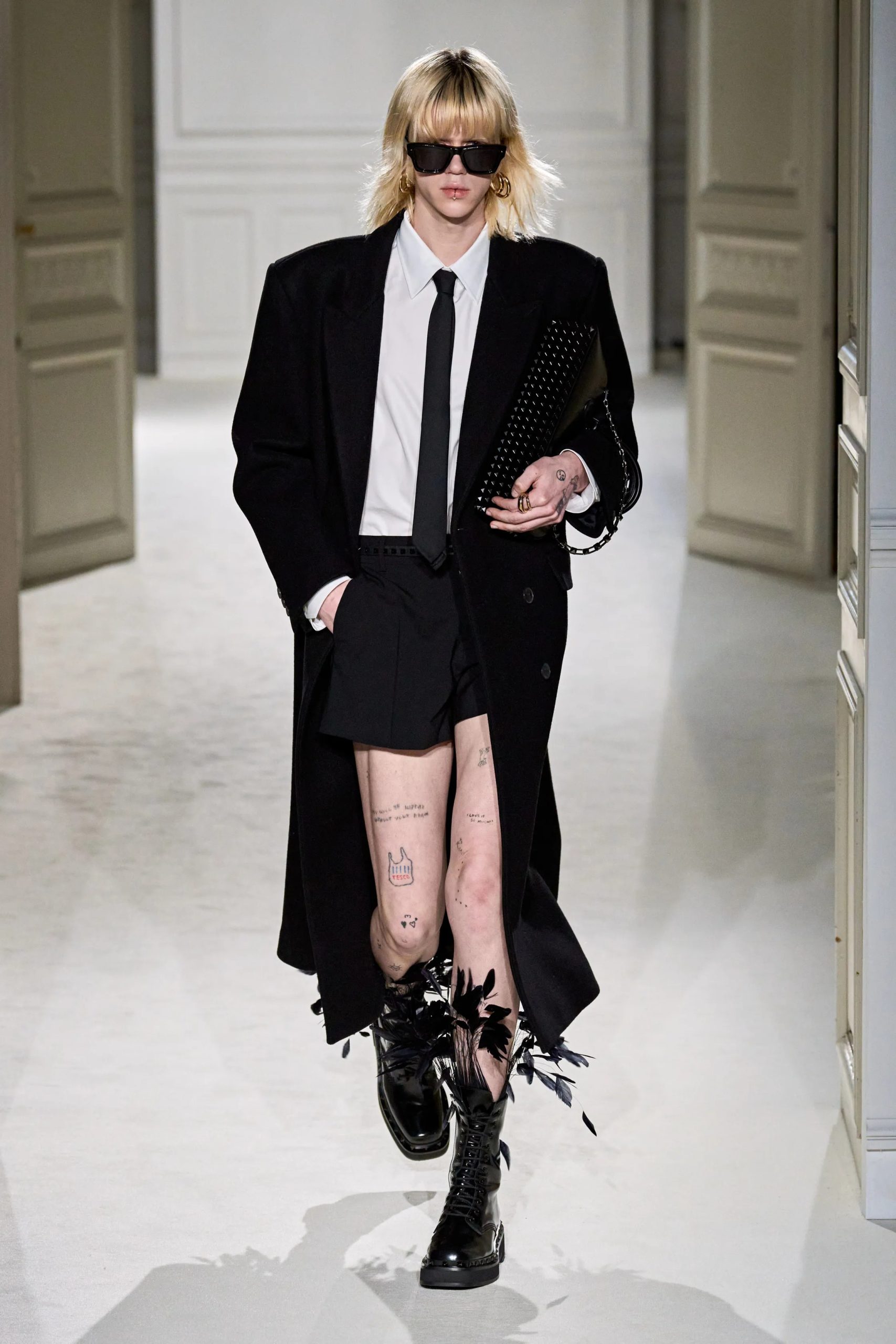 BST Valentino Thu Đông 2023