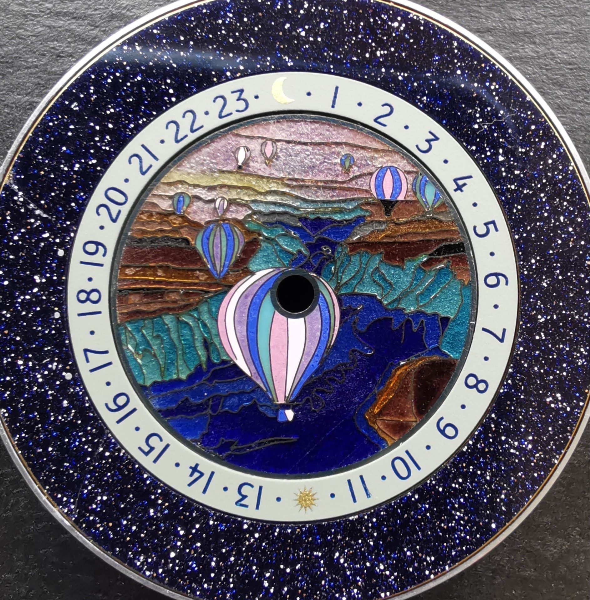 đồng hồ Celestial Voyager