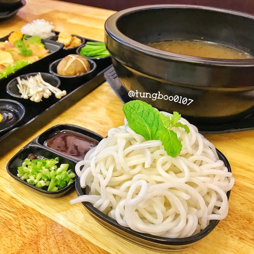 Bún qua cầu Vân Nam