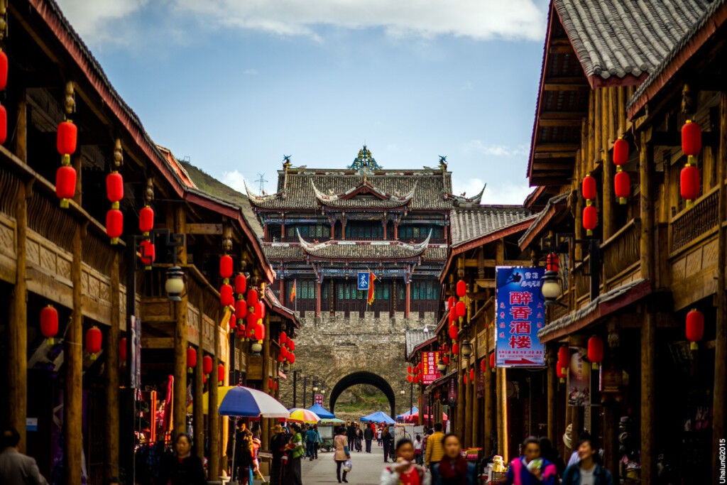 Thành cổ Tùng Phan.