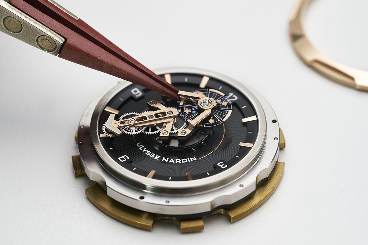 ULYSSE-NARDIN_FREAK-ONE_SAVOIR-FAIRE-2.jpg