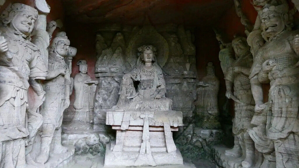 tượng khắc đá Đại Túc