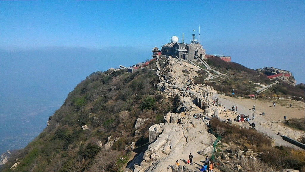 Núi Thái Sơn ivivu 9
