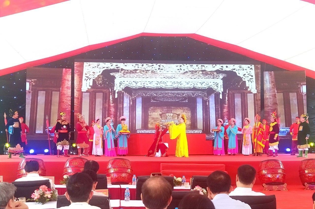 23-04-27-thanh-hoa-le-hoi-den-le-hoan-6-5.jpg