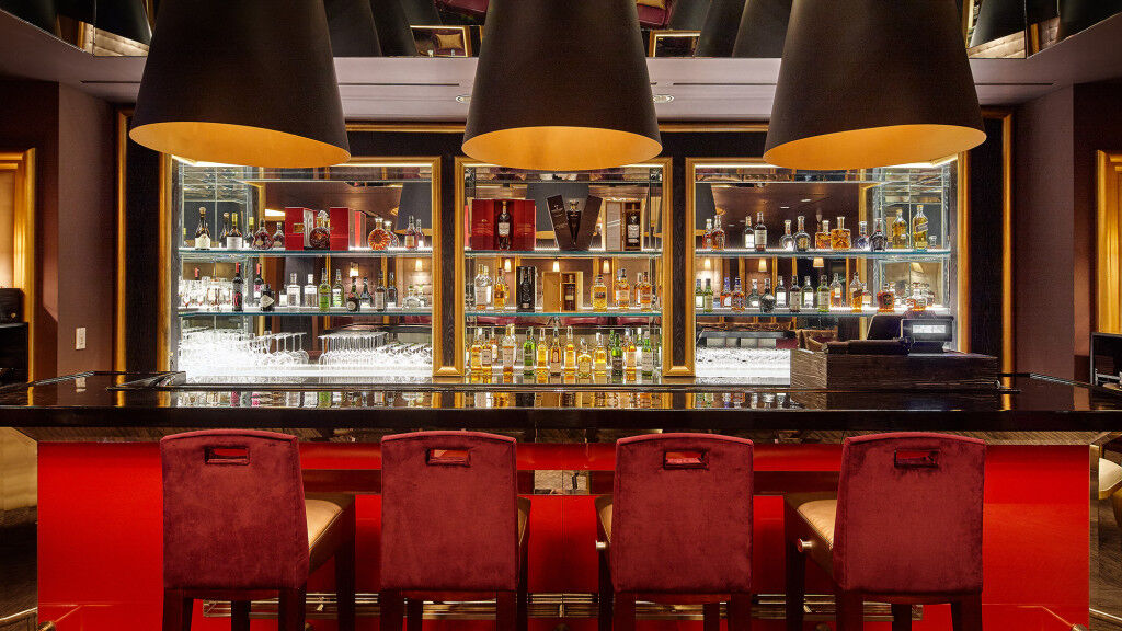 Khu vực quầy bar.