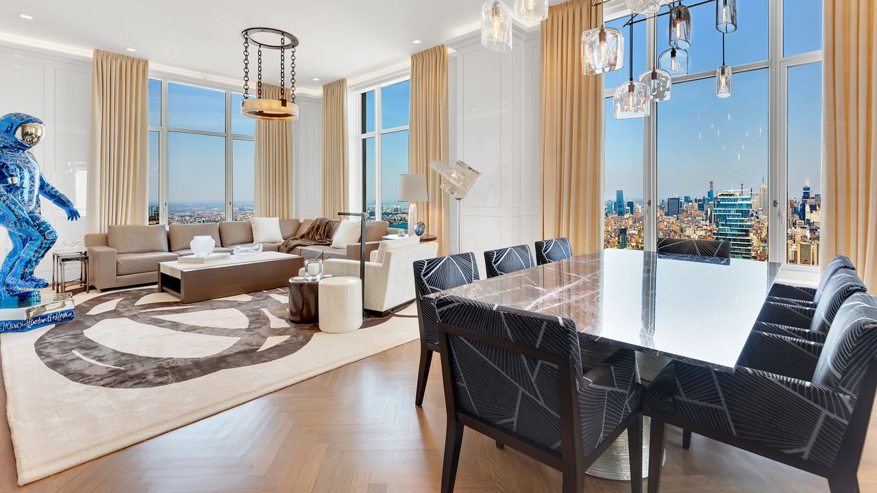 Căn hộ Penthouse đắt đỏ 