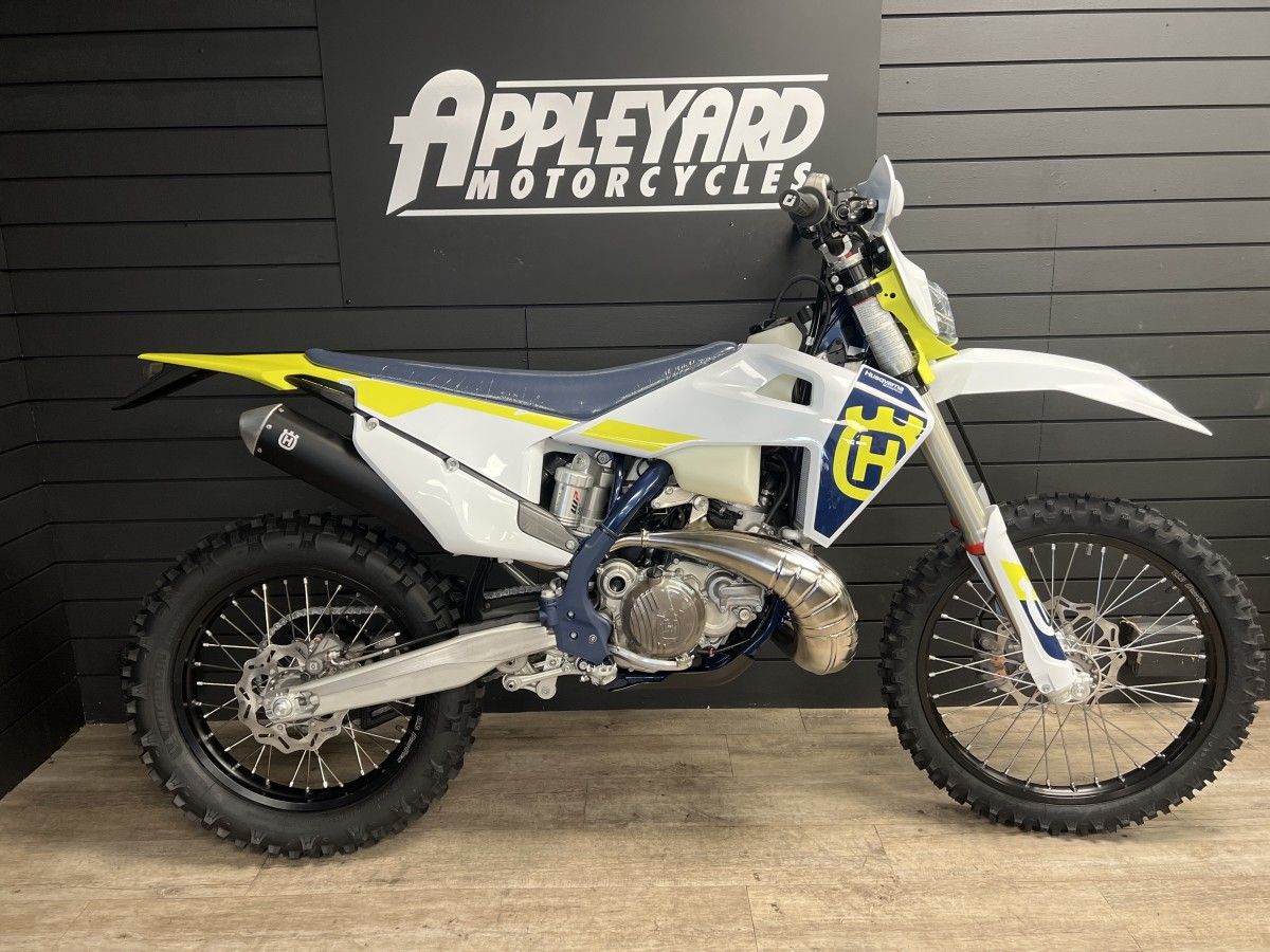 Mô tô Husqvarna