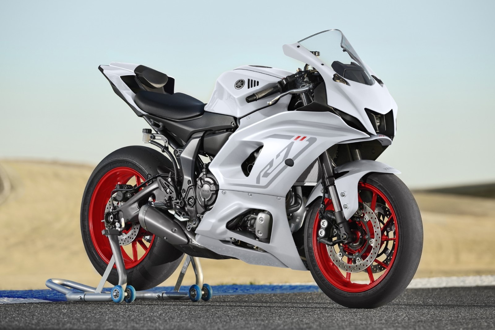 Yamaha YZF-R7 2023