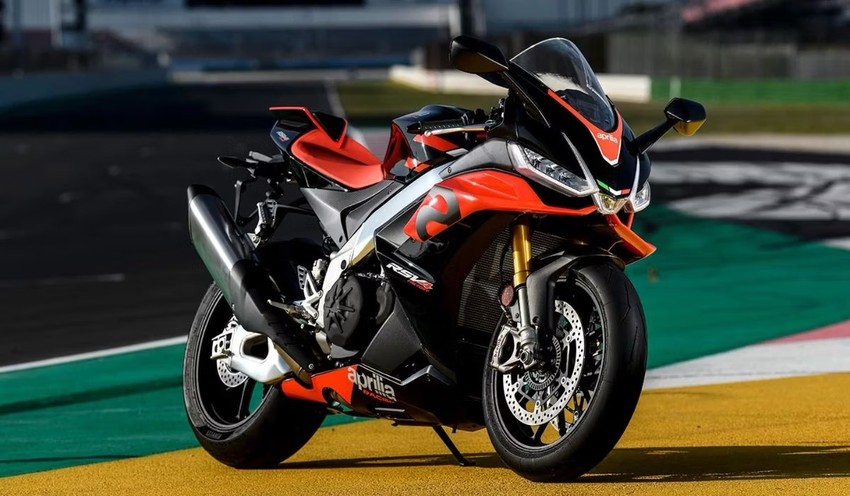 Siêu mô tô Aprilia-RSV4-1100-Factory