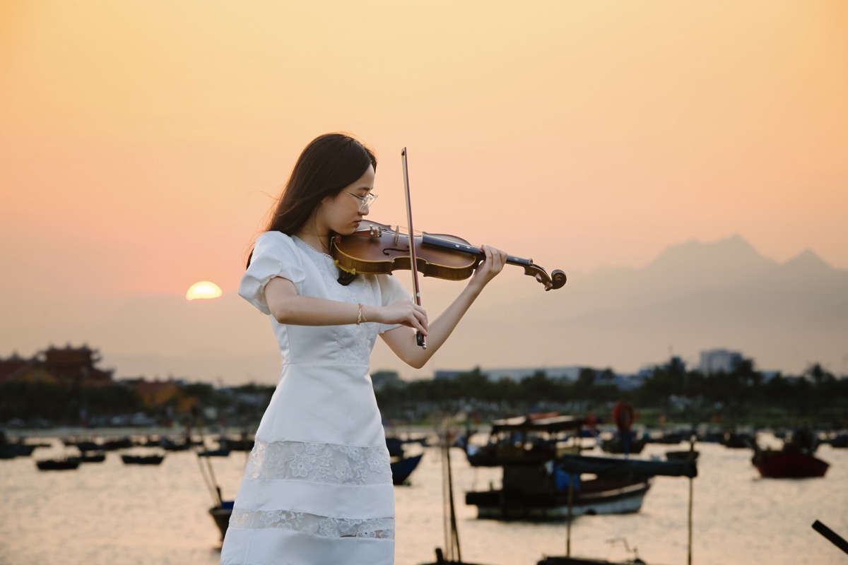 Trang Nhung ra mắt MV