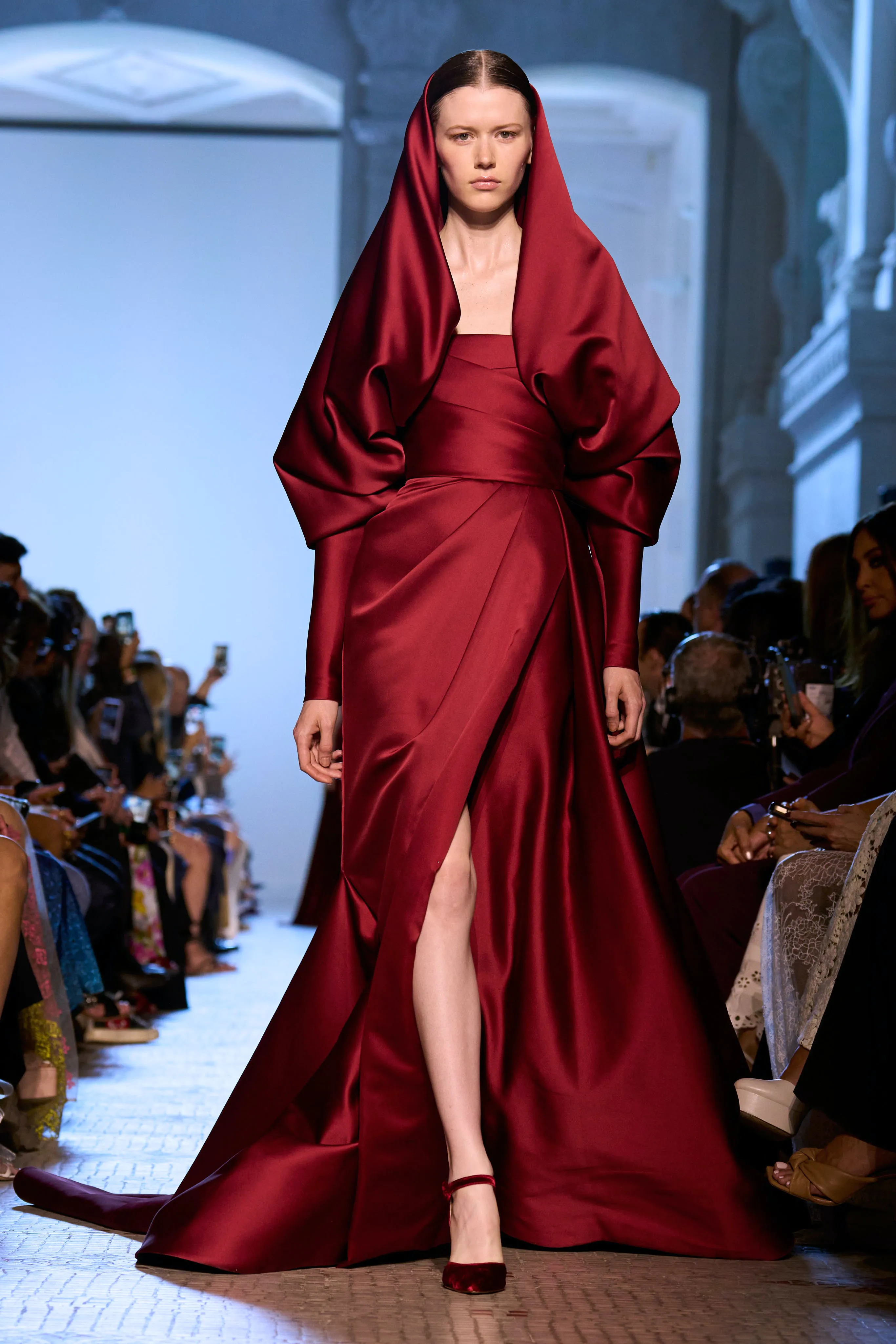 ELIE SAAB Couture Thu Đông 2023