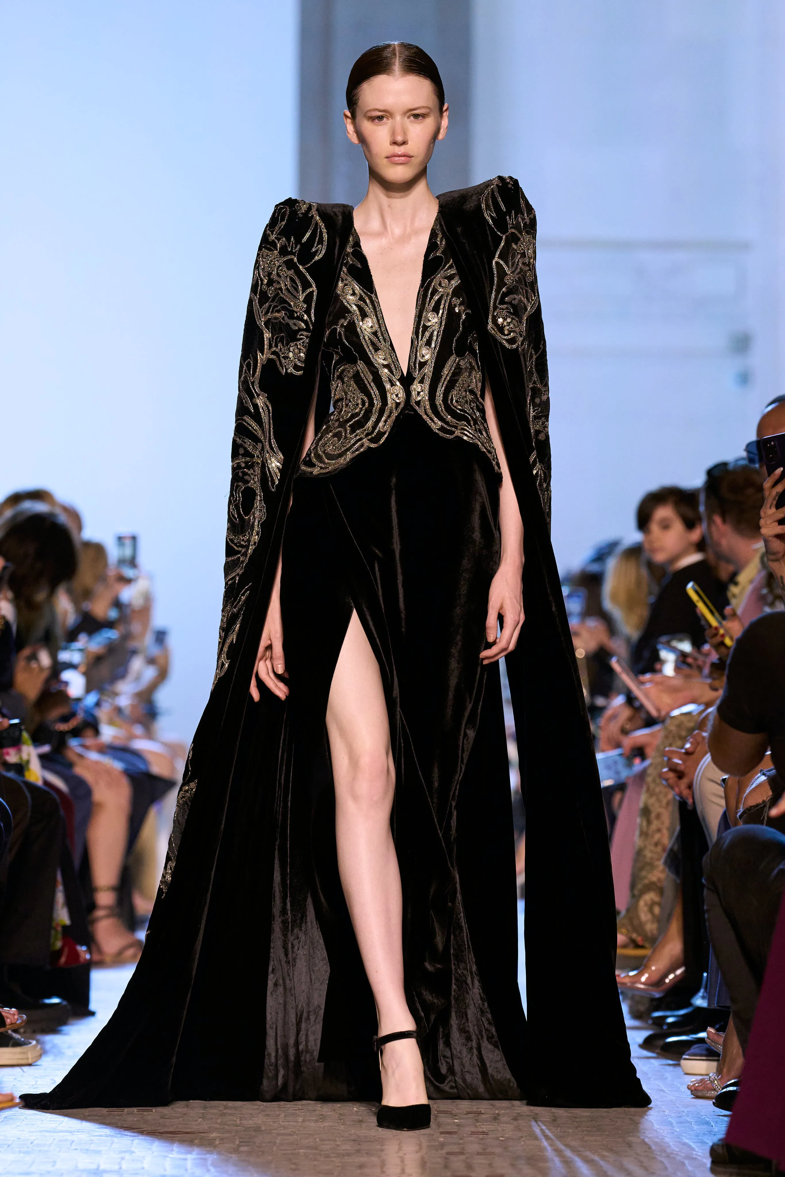 ELIE SAAB Couture Thu Đông 2023