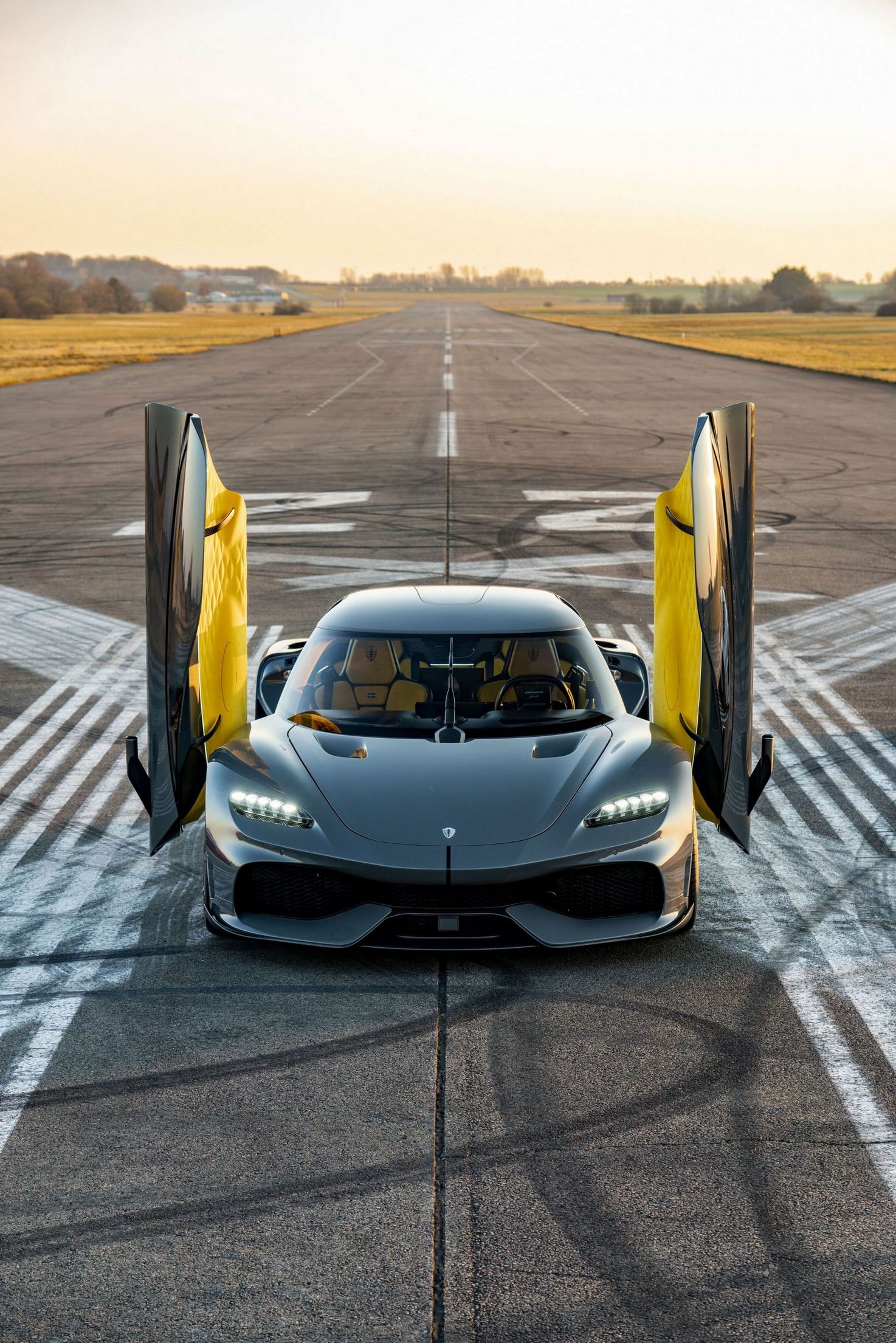 siêu xe Koenigsegg Gemera