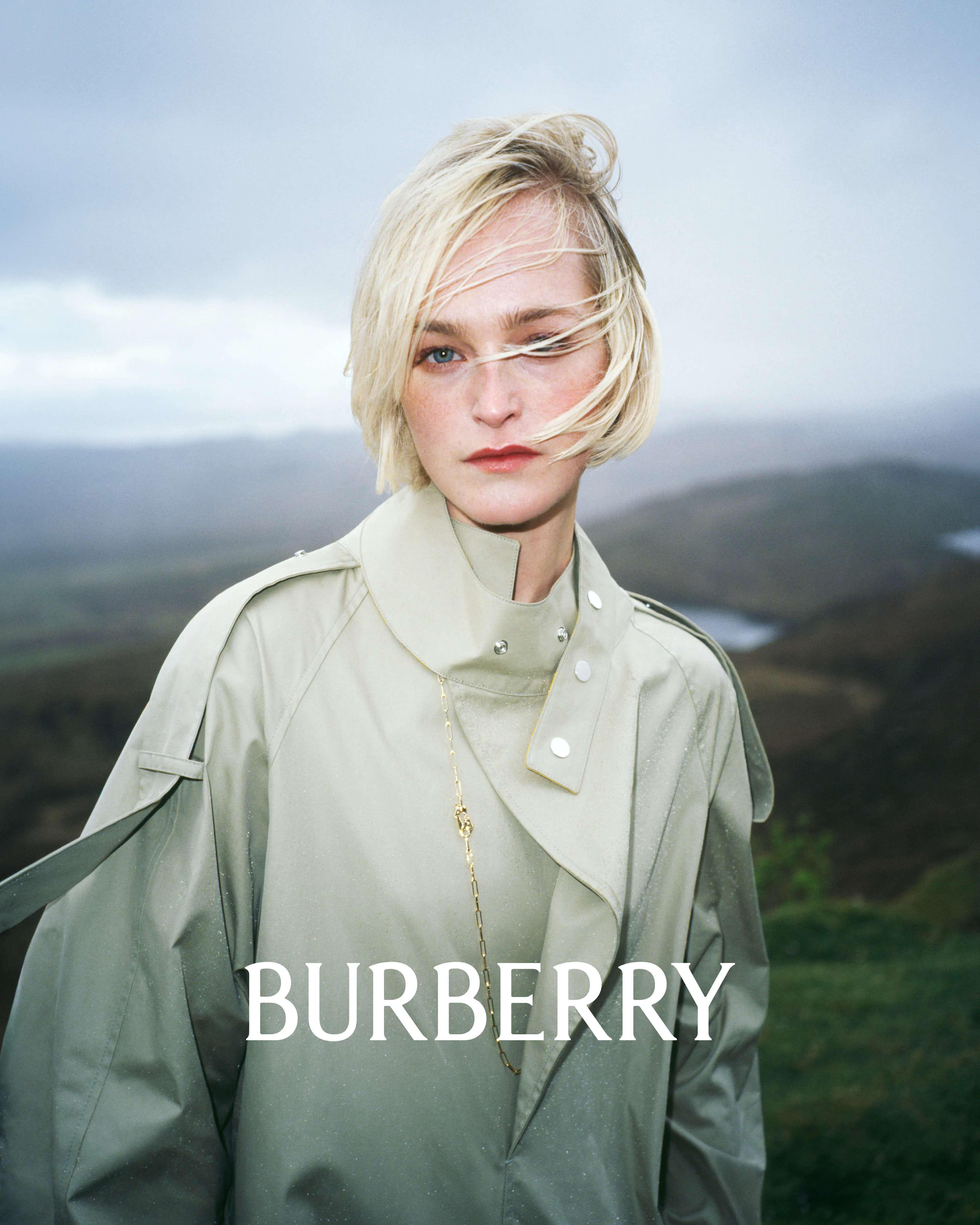 chiến dịch Burberry Winter 2023