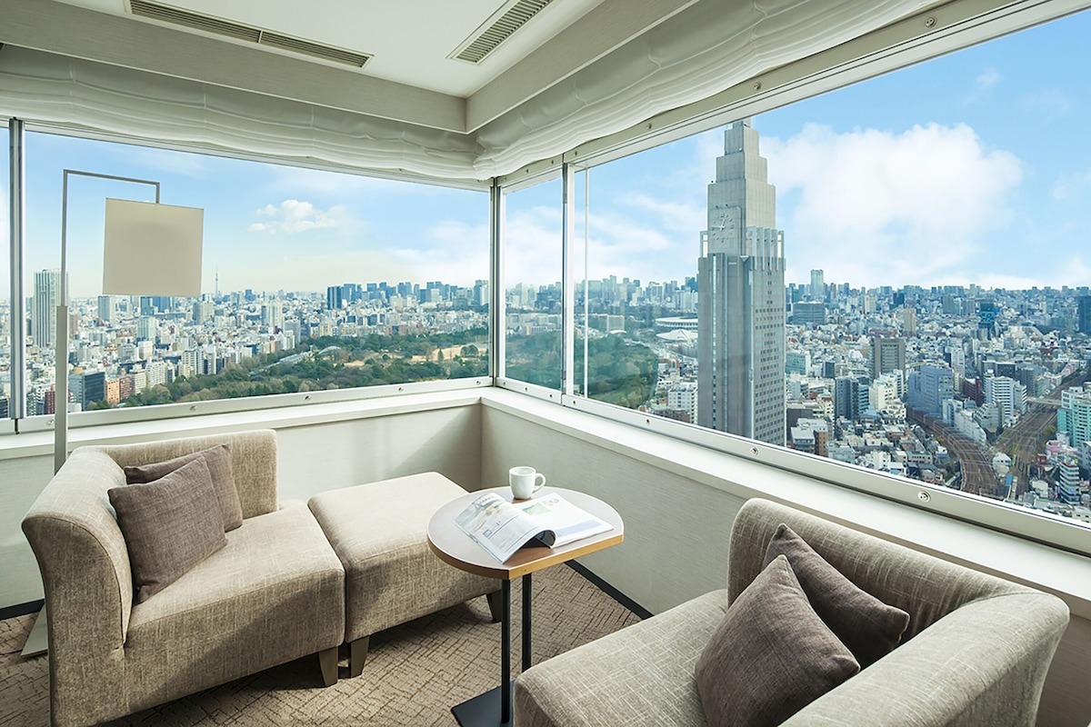 Century- Southern -tower -Hotel-ivivu