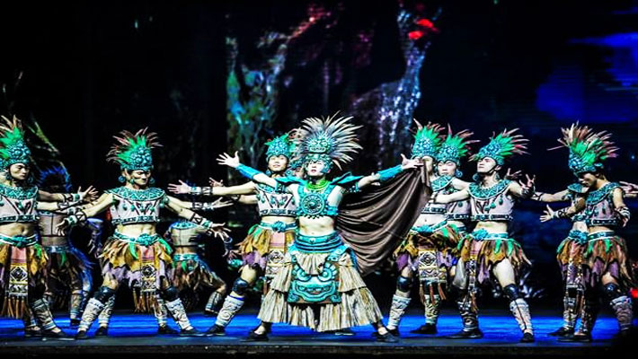 ivivu-show-thien-co-tinh