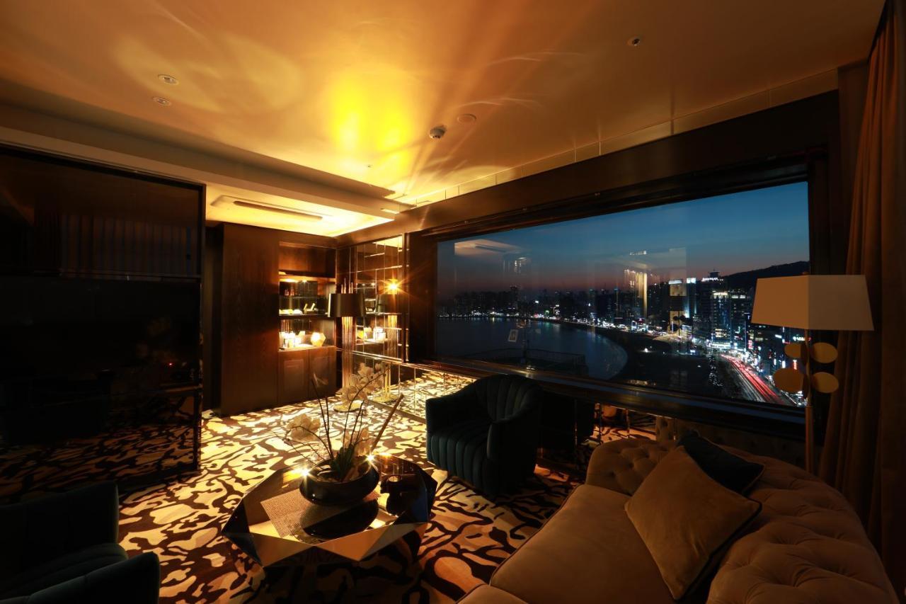 Khách- sạn -Best -Louis- Hamilton -GwangAn- Busan-ivivu-5