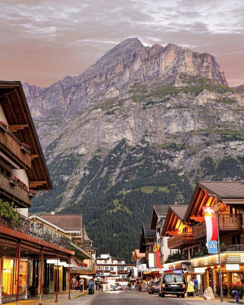 Thị trấn Grindelwald ivivu 3