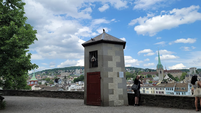 doi-lindenhof-thuy-sy-ivivu-7
