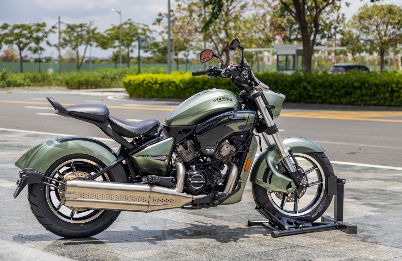 Hyosung GV300 R 2023