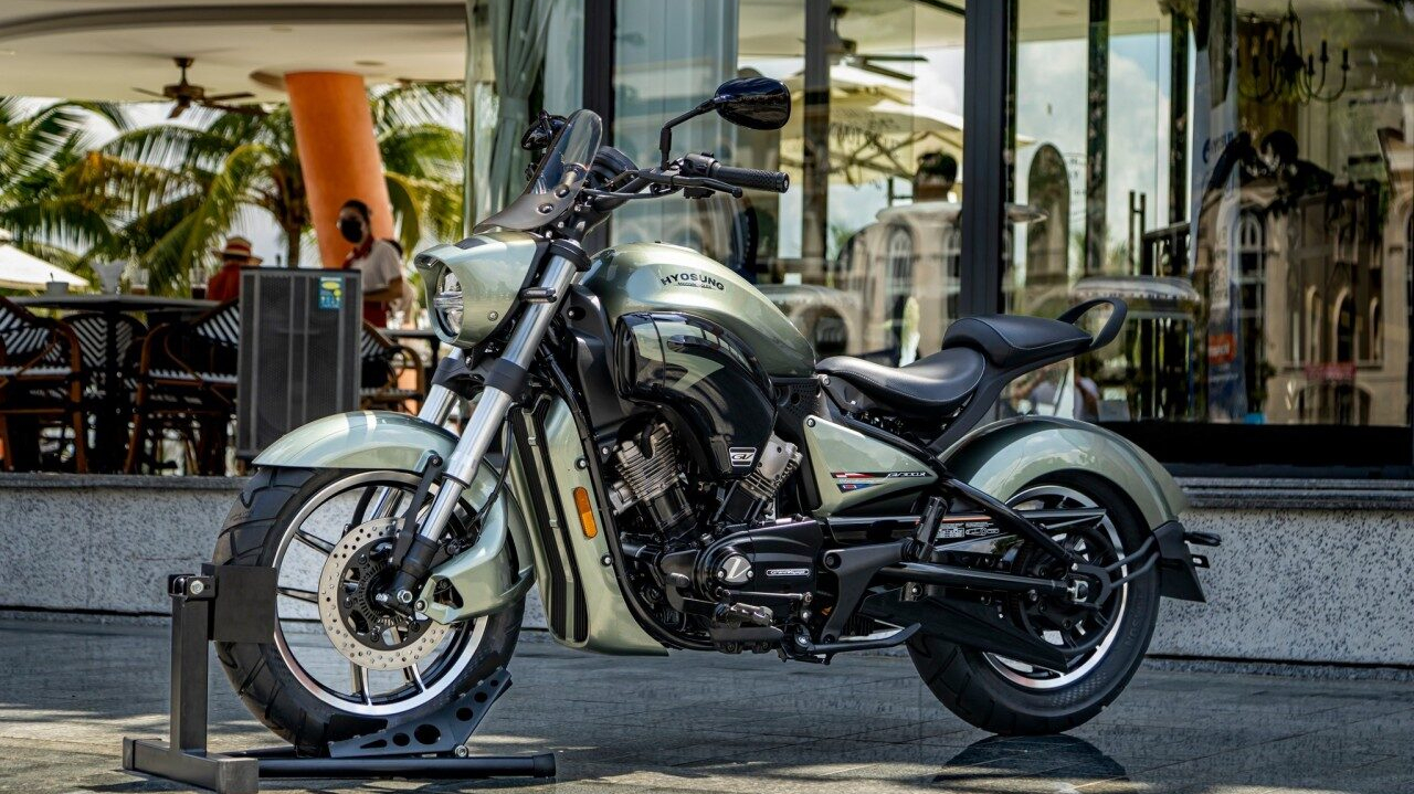 Ra mắt Hyosung GV300 R 2023 tại thị trường Việt Nam