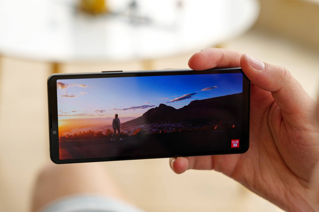 Xperia 1 V