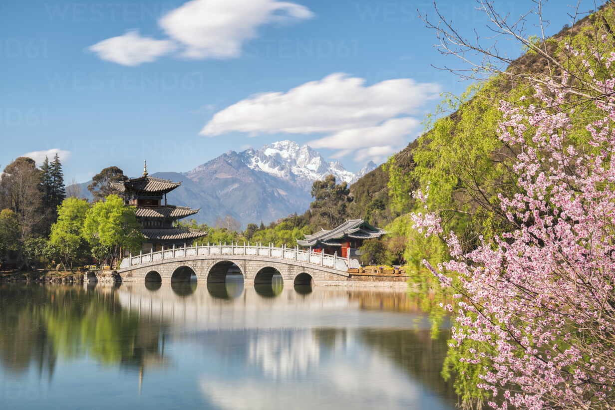 Công viên Hắc Long Đàm - Tour Vân Nam Trung Quốc 