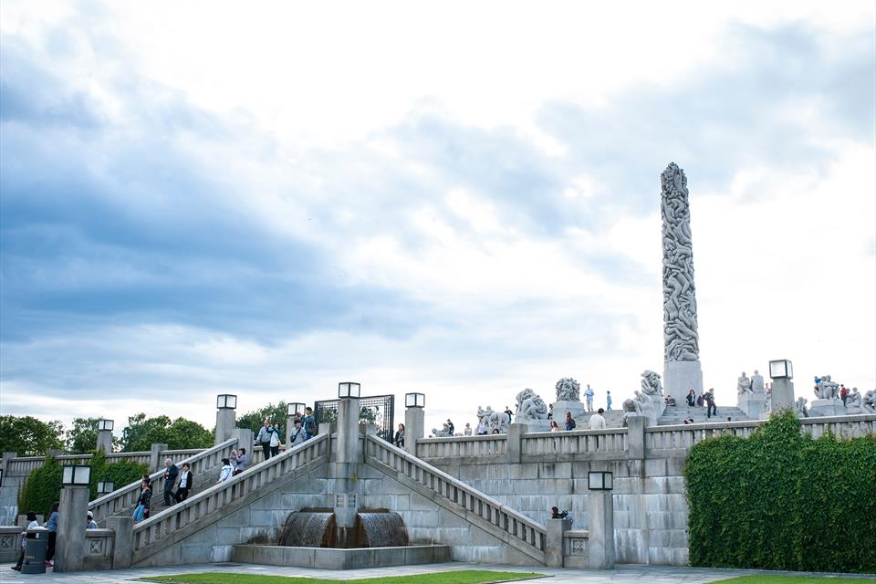công-viên-Vigeland-Sculpture-ivivu