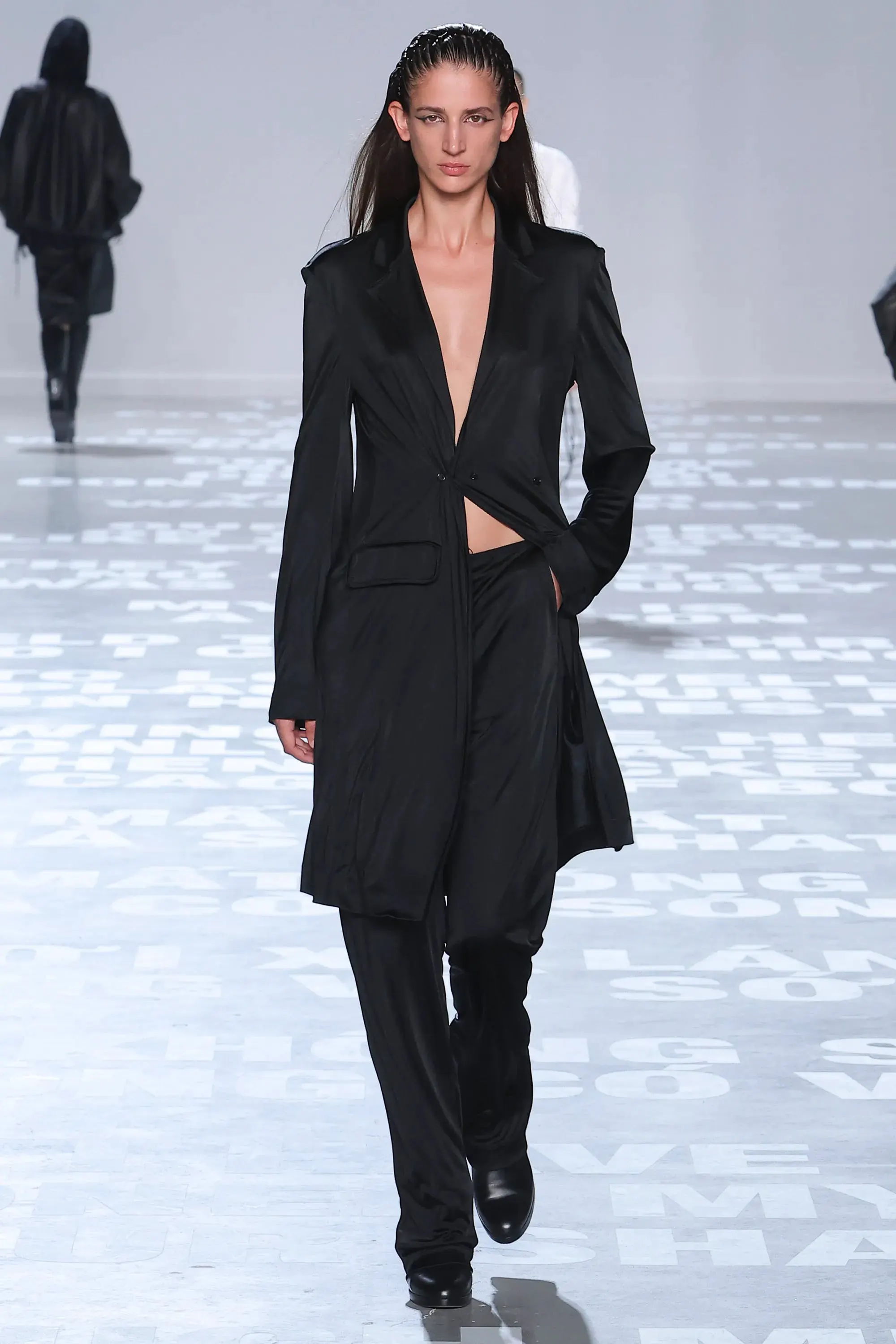 Helmut Lang Xuân-Hè 2024