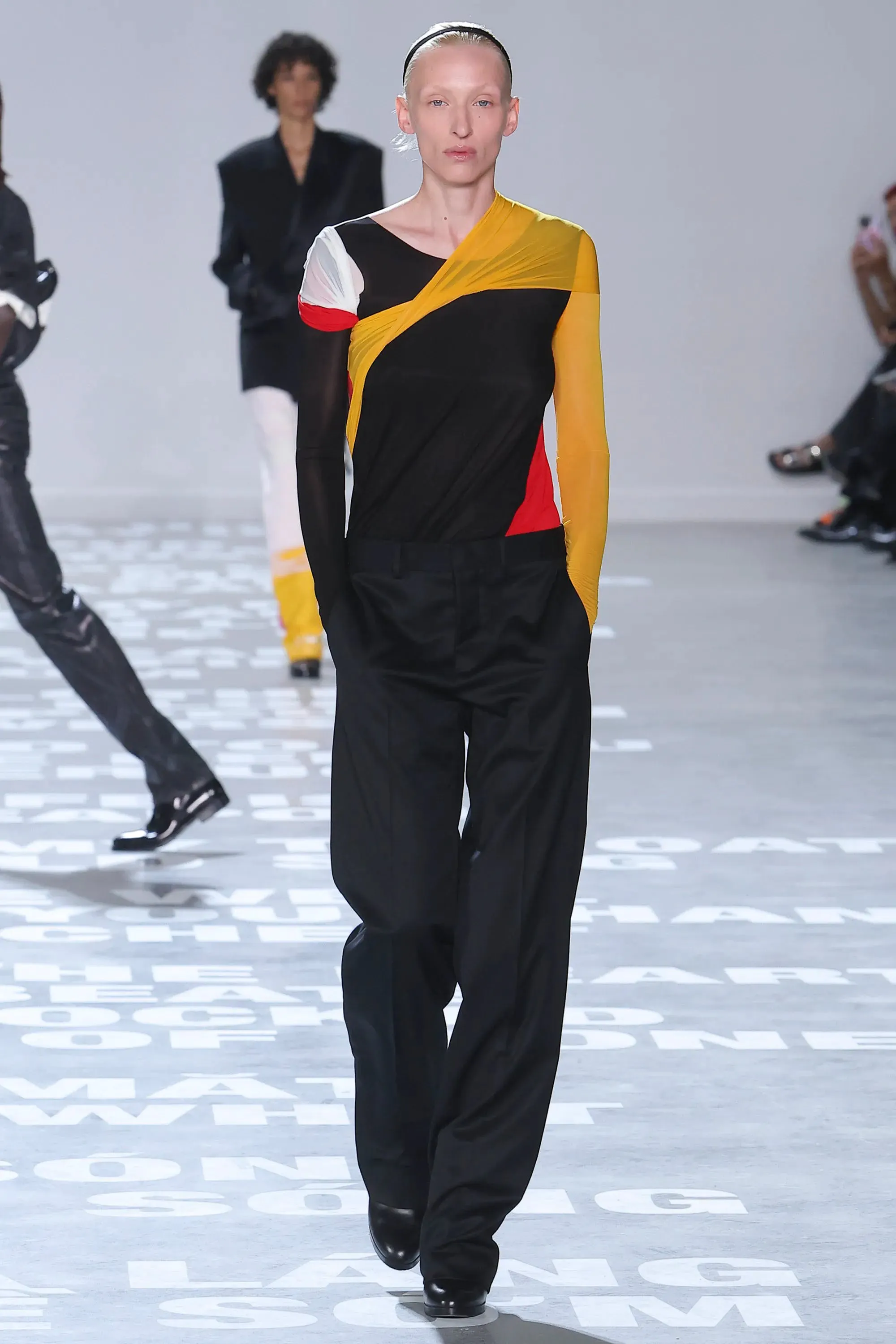 Helmut Lang Xuân-Hè 2024